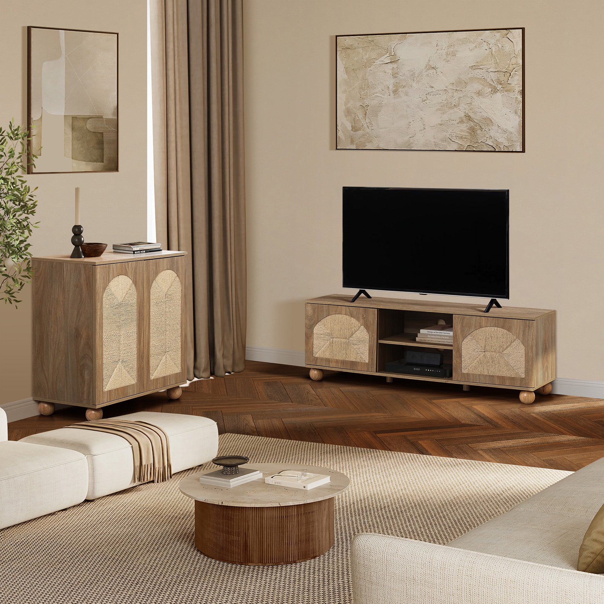 TV-Board aus Holz im Landhausstil – 2 Türen mit Flecht-Front und offenen Ablagefächern, naturfarben