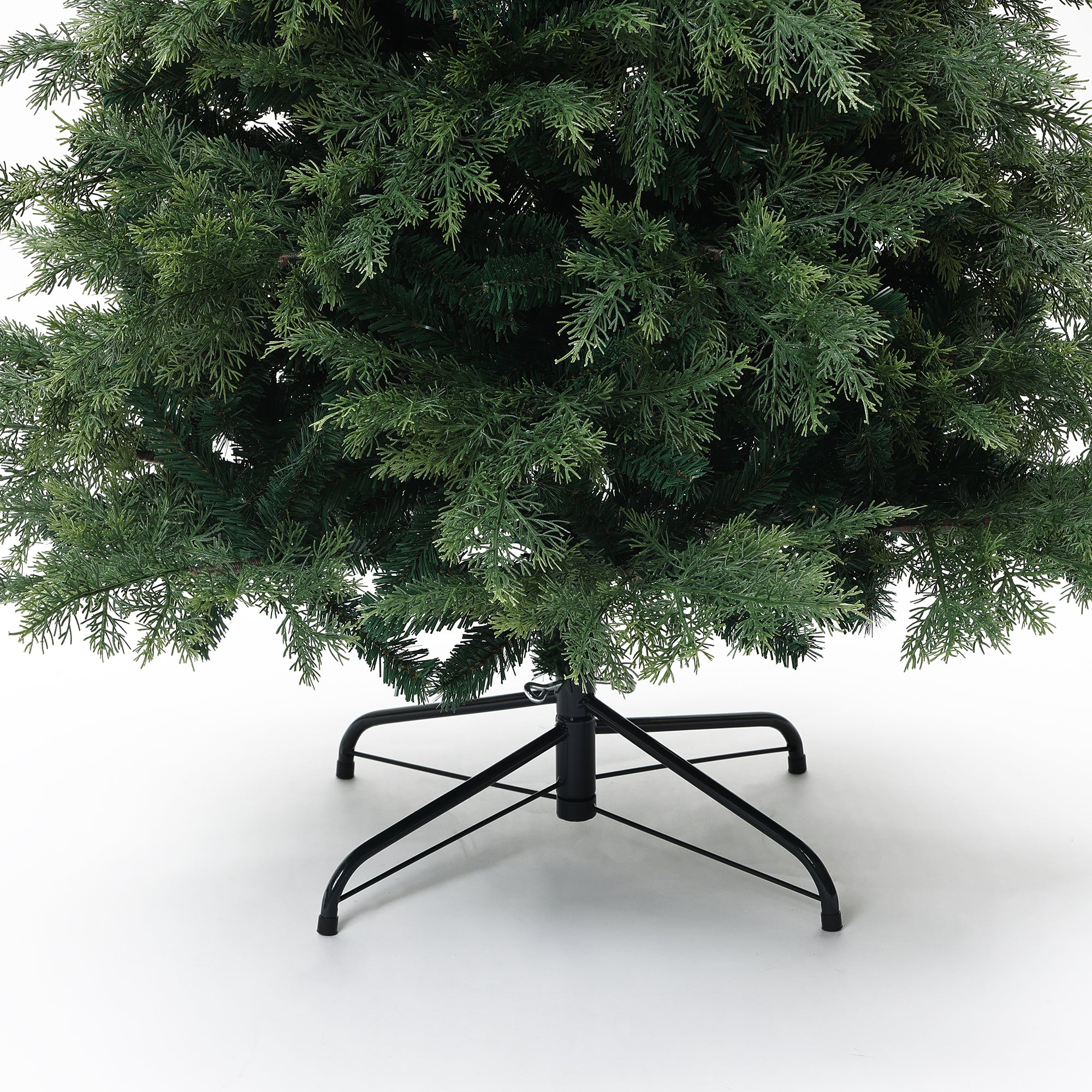 180 cm künstlicher Weihnachtsbaum – Extra dicht mit 3695 Zweige (PE+PVC), Ø 130 cm, inkl. stabilem Metallständer