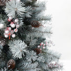 180 cm künstlicher Weihnachtsbaum mit Frost-Effekt – dekoriert mit Schneezapfen & roten Beeren