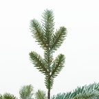 180 cm künstlicher Weihnachtsbaum – Schlanke Naturtanne mit 2239 Zweige (PE+PVC), Ø 118 cm, inkl. stabilem Metallständer