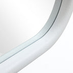 Weiße C-förmige Wandspiegel als Akzent- und Schminktischspiegel