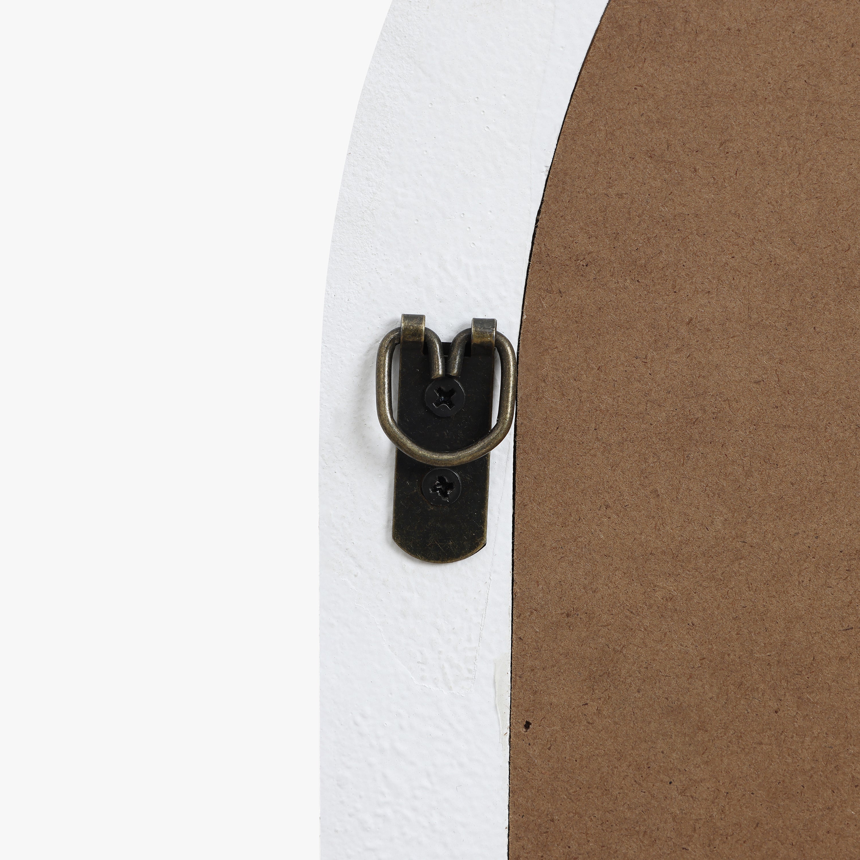 Weiße C-förmige Wandspiegel als Akzent- und Schminktischspiegel