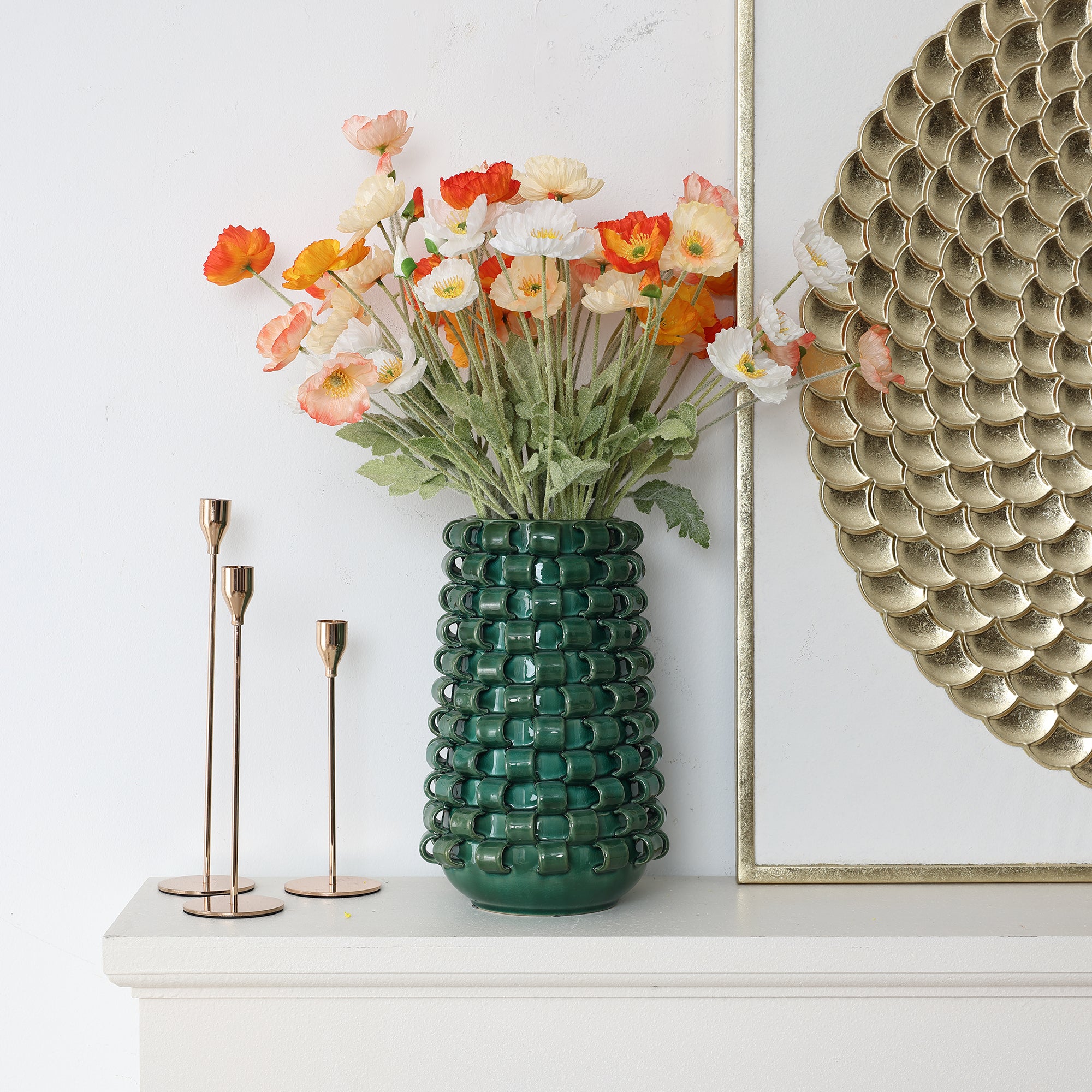 Keramikvase in Dunkelgrün mit Reliefstruktur – 31 cm