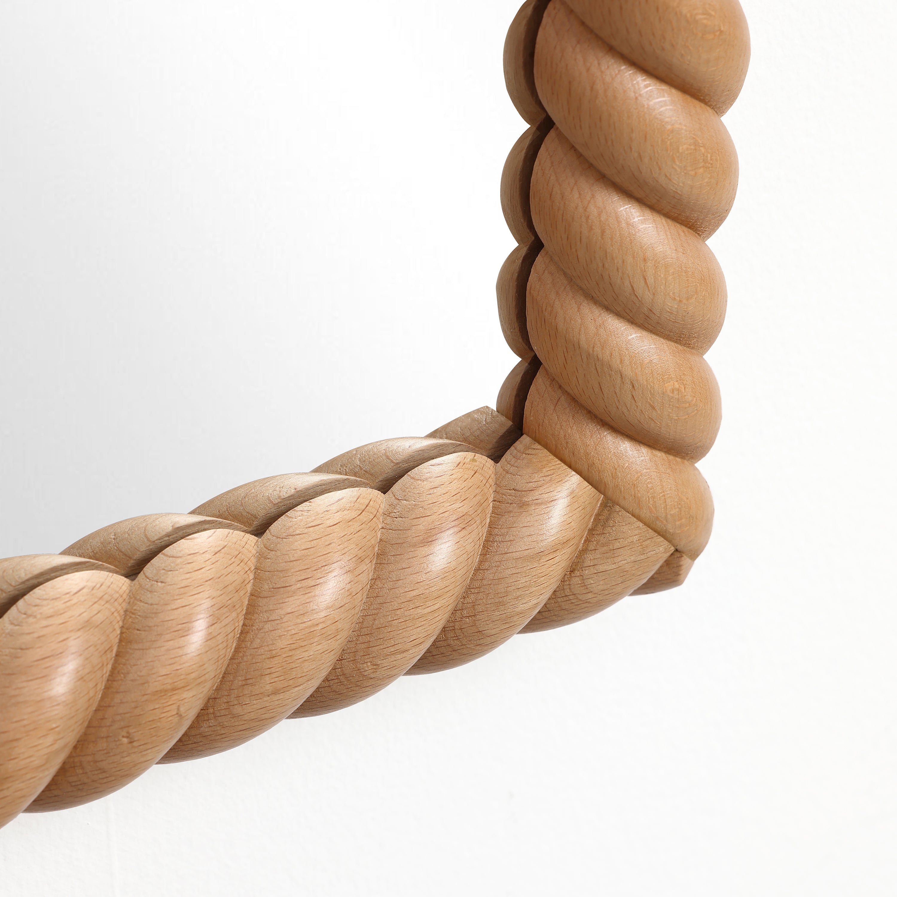 Rechteckiger Wandspiegel mit Buchenholzrahmen 90 cm hoch als Akzent- und Schminktischspiegel