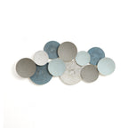 Künstlerische Wanddeko aus Metall – Kreise in sanften Pastellfarben