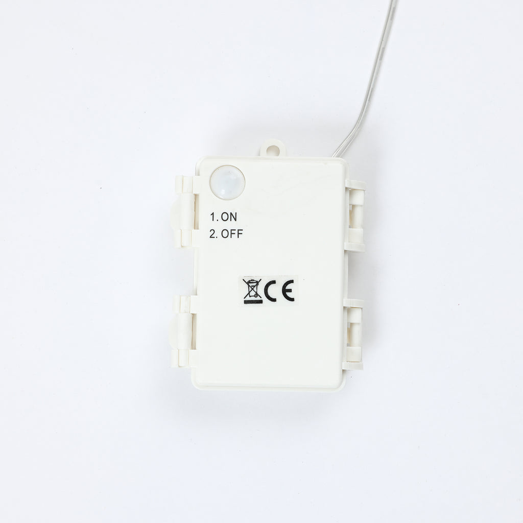 3er-Set LED-Geschenkboxen – Weihnachtsdeko im Plüsch-Design mit karierten Schleifen und Beeren