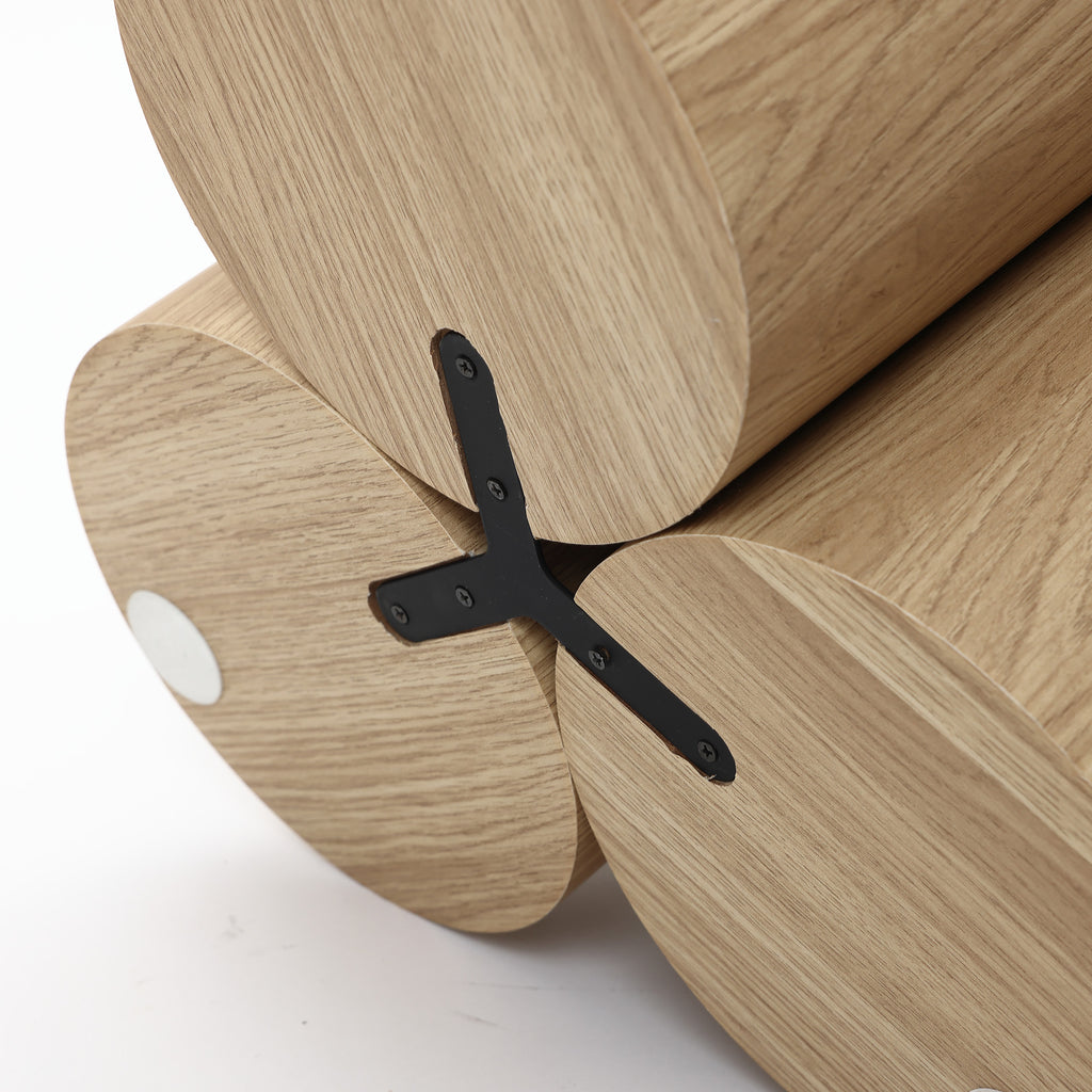 Moderner runder Couchtisch aus Holz – Naturholz Kaffeetisch für Wohnzimmer