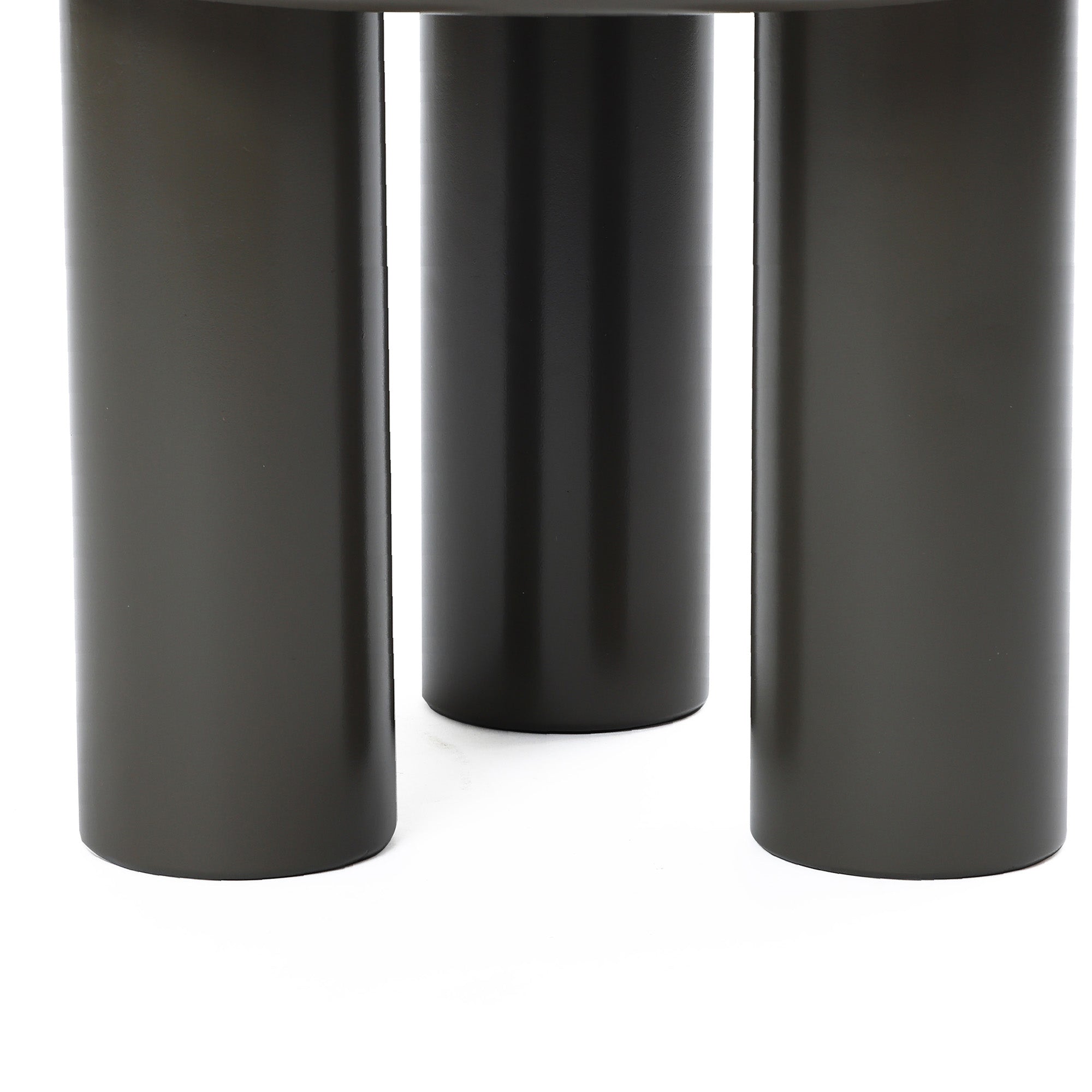 Runder Beistelltisch in Dunkelgrün – vielseitig als Sofa- oder Nachttisch