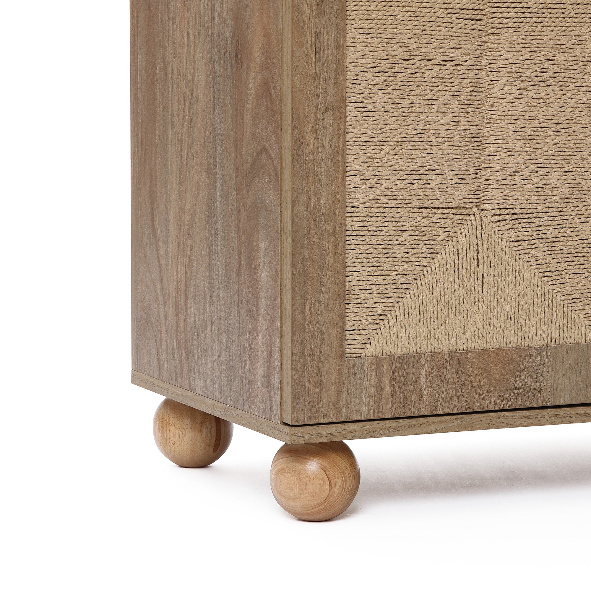 Minimalistisches Sideboard mit Stauraum