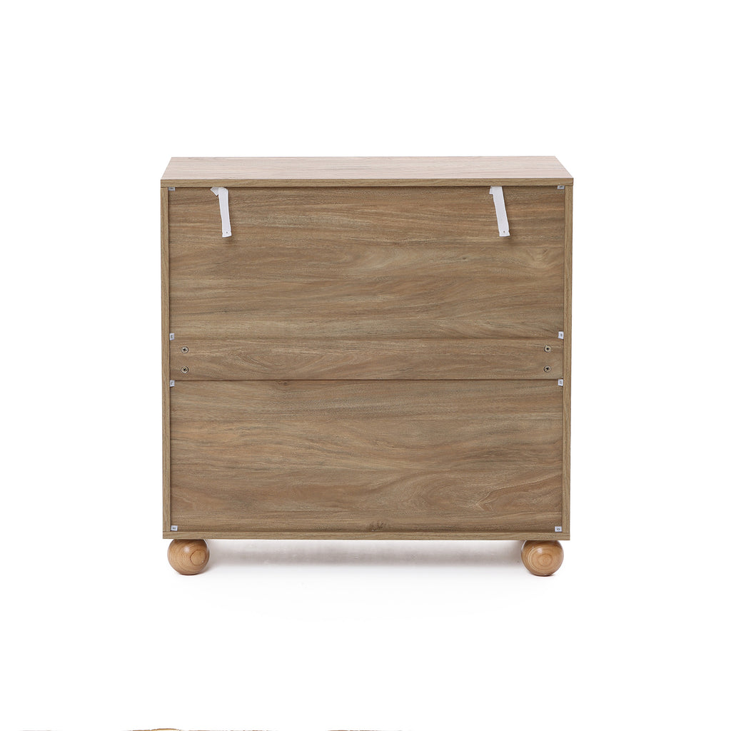 Minimalistisches Sideboard mit Stauraum