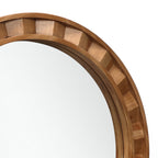 Runder Wandspiegel mit Holzrahmen