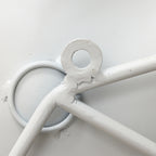 Moderne Wanddeko aus Metall – Lotus-inspirierte Wandkunst in Gold und Grau