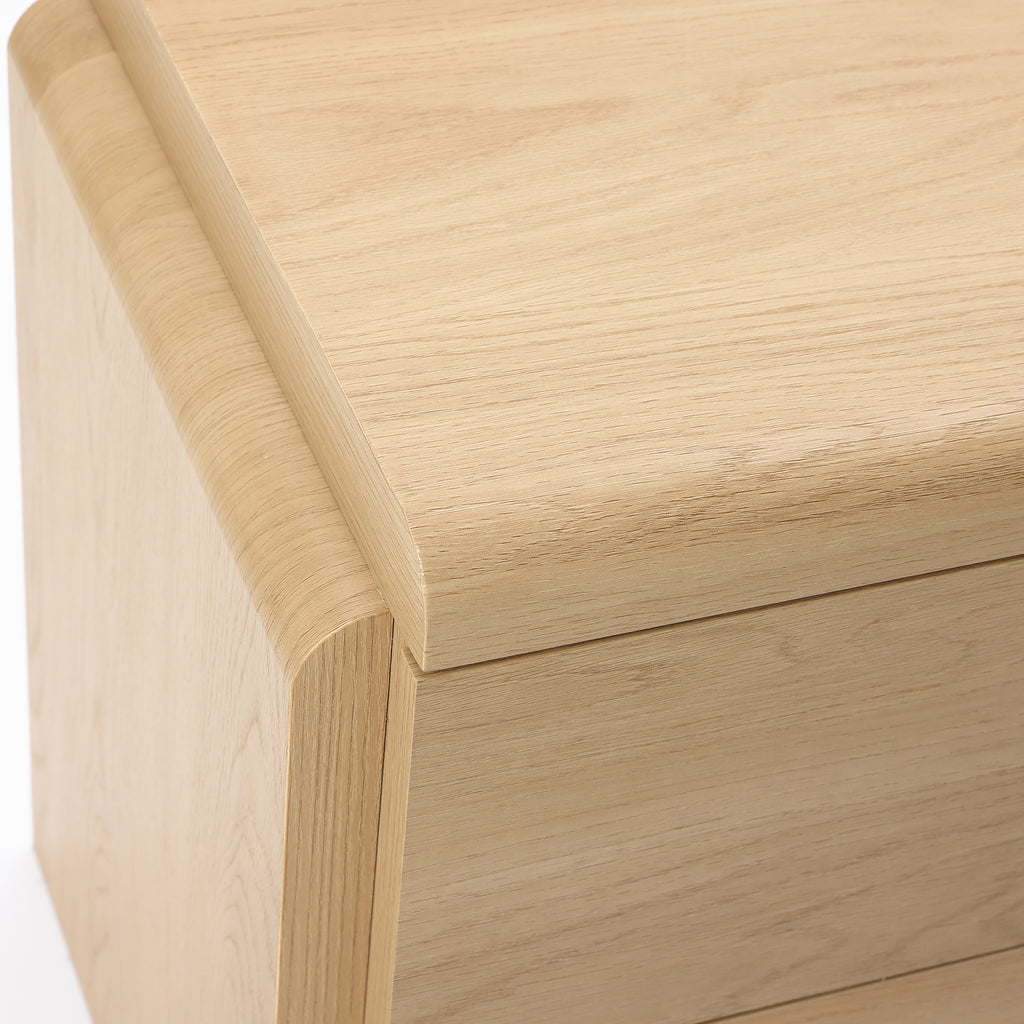 Moderner Nachttisch in Holzoptik mit 2 Schubladen