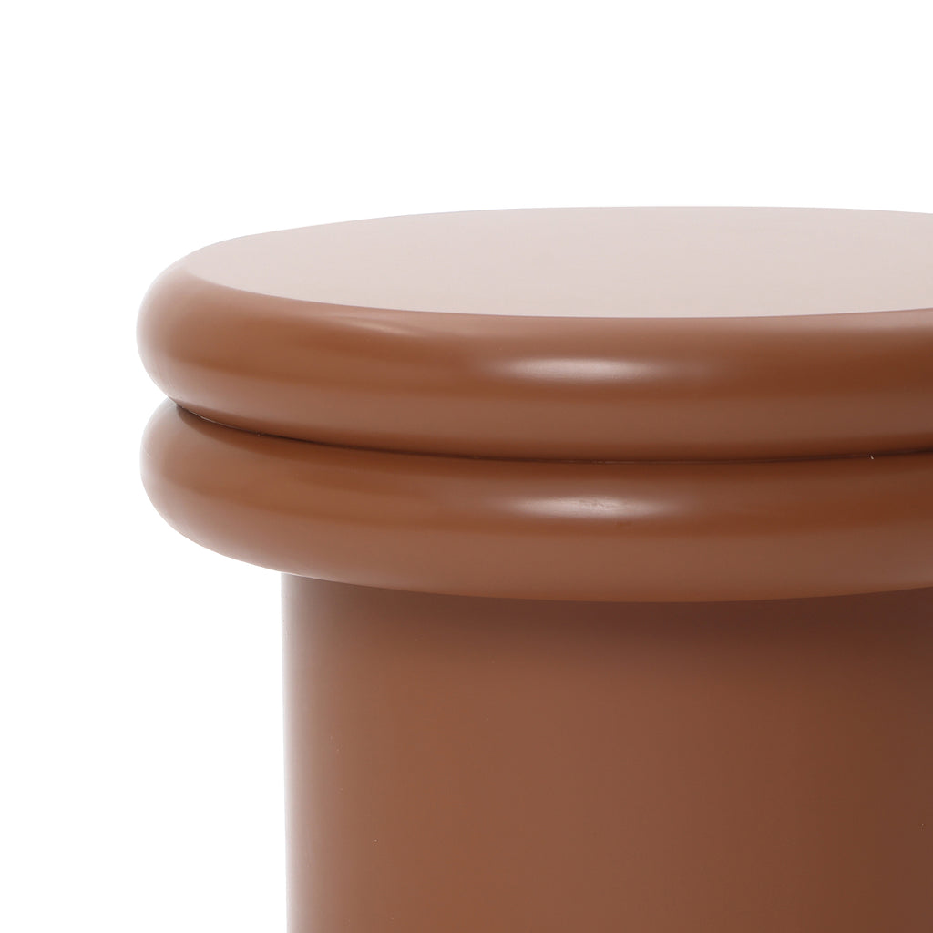 Moderner runder Beistelltisch in Braun