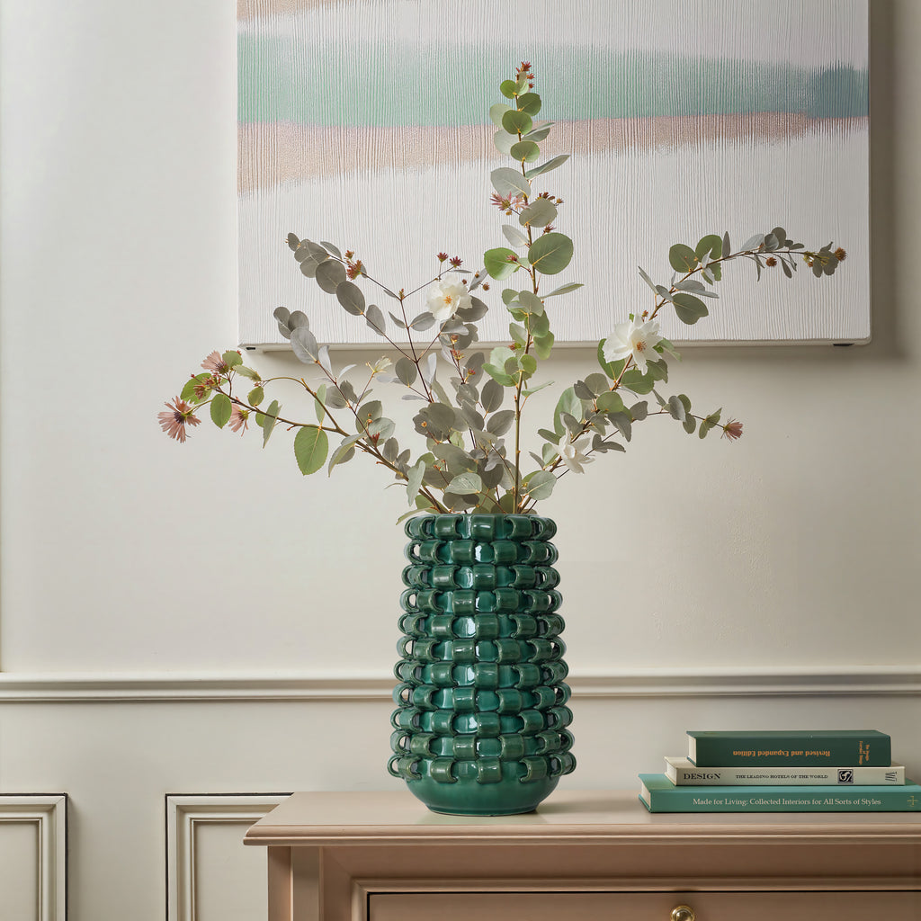 Keramikvase in Dunkelgrün mit Reliefstruktur – 31 cm