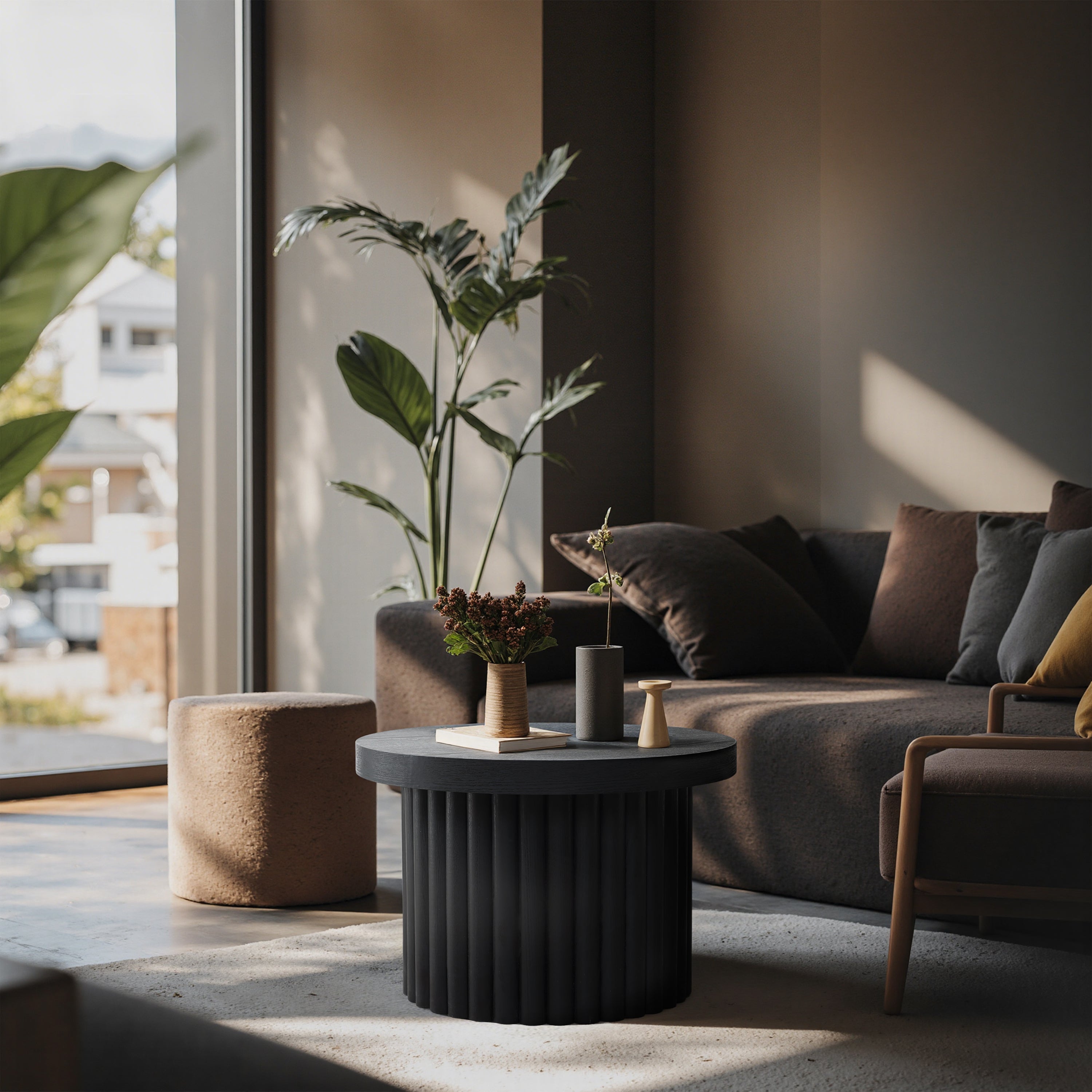 Moderner runder Couchtisch in Schwarz mit Holzoptik