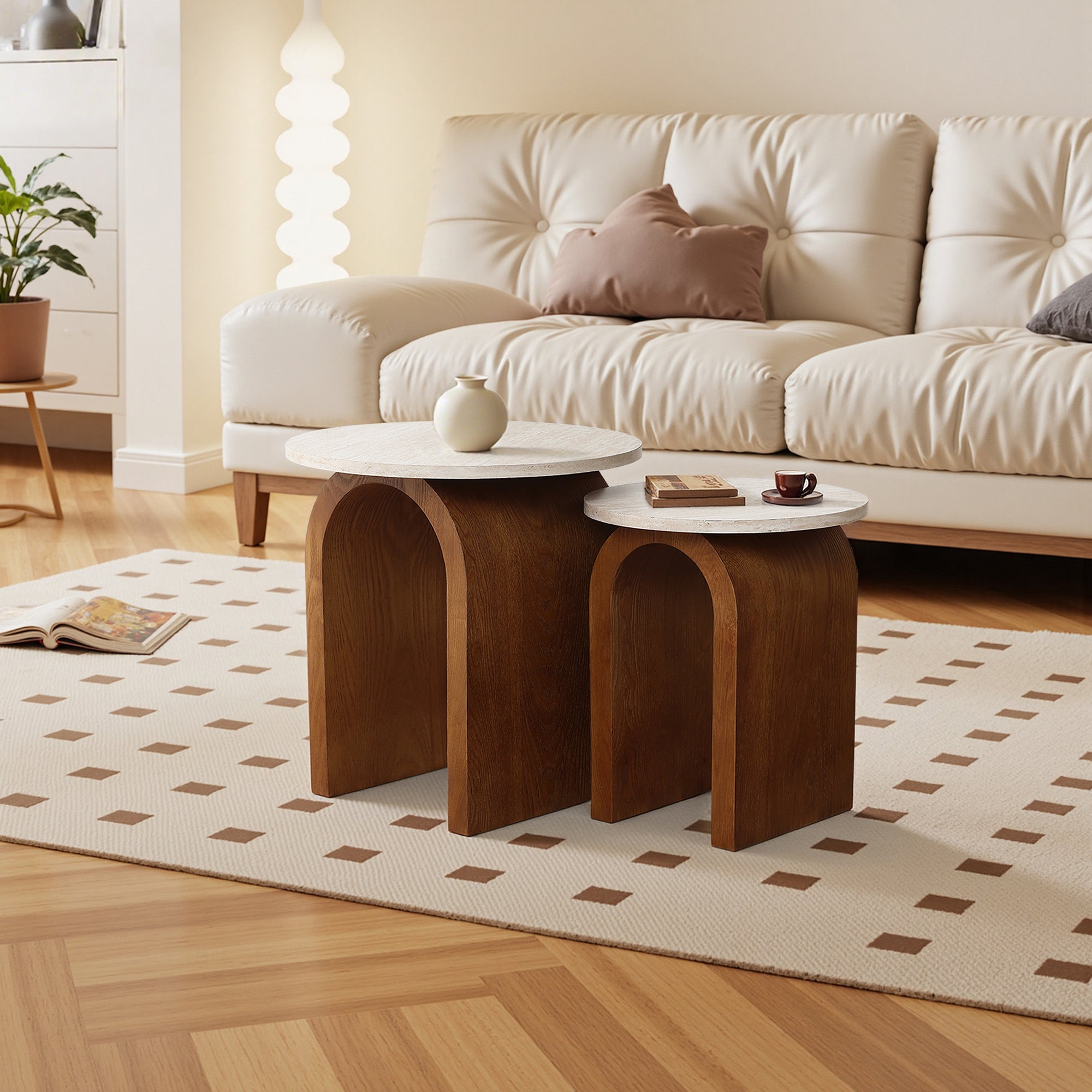 2er-Set Beistelltische mit Bogenfüßen