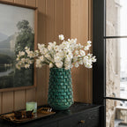 Keramikvase in Dunkelgrün mit Reliefstruktur – 31 cm