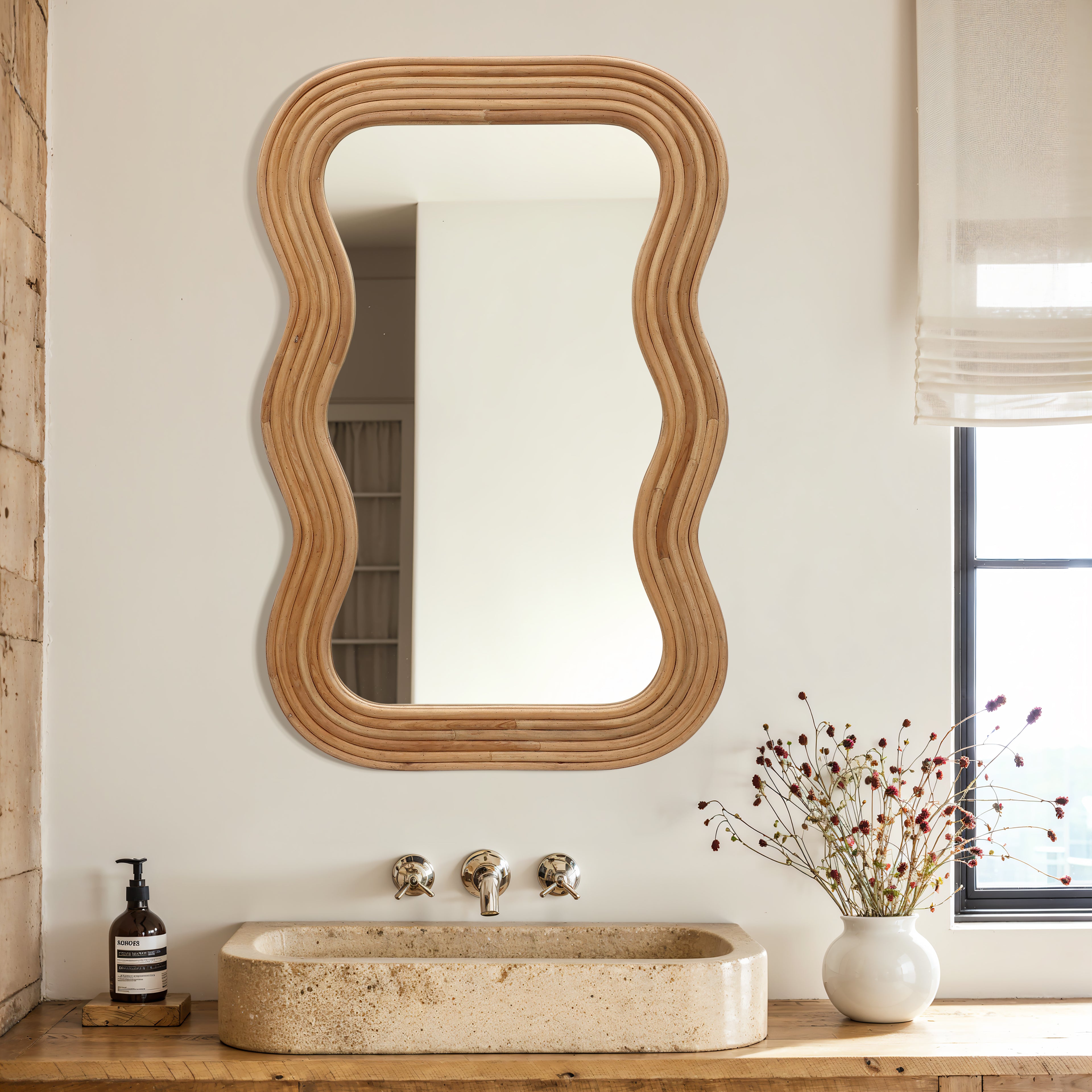 Wellenförmiger Rattan-Wandspiegel – Boho-Deko-Spiegel für Wohnzimmer
