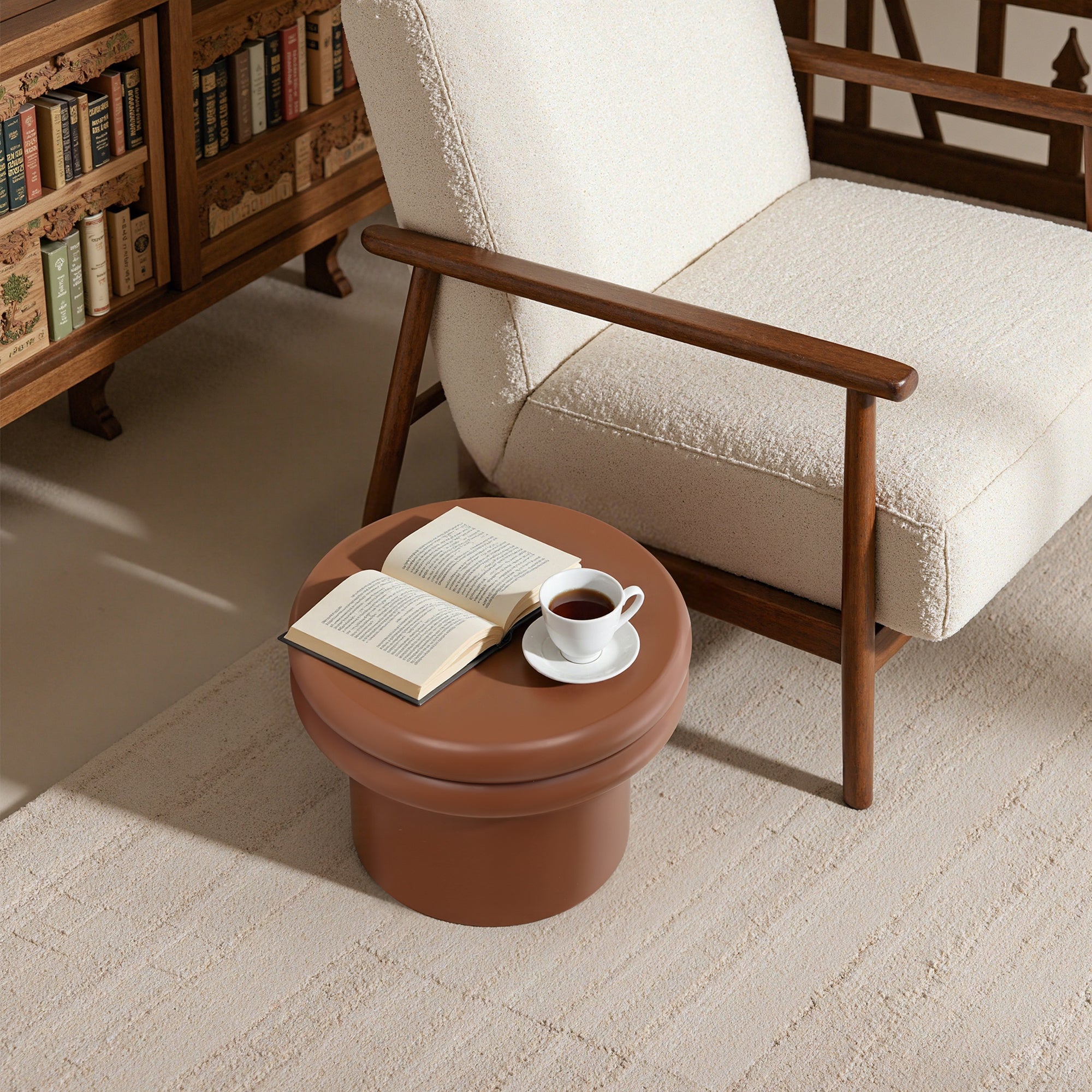 Moderner runder Beistelltisch in Braun