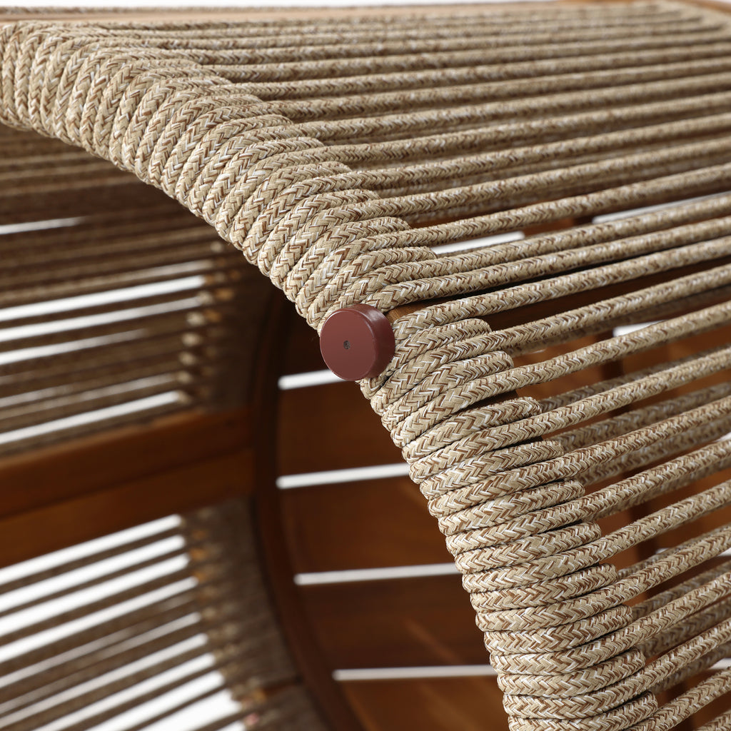 Runder Beistelltisch aus Akazienholz mit Seilgeflecht