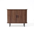 Zweittüriges Sideboard mit Lamellentüren