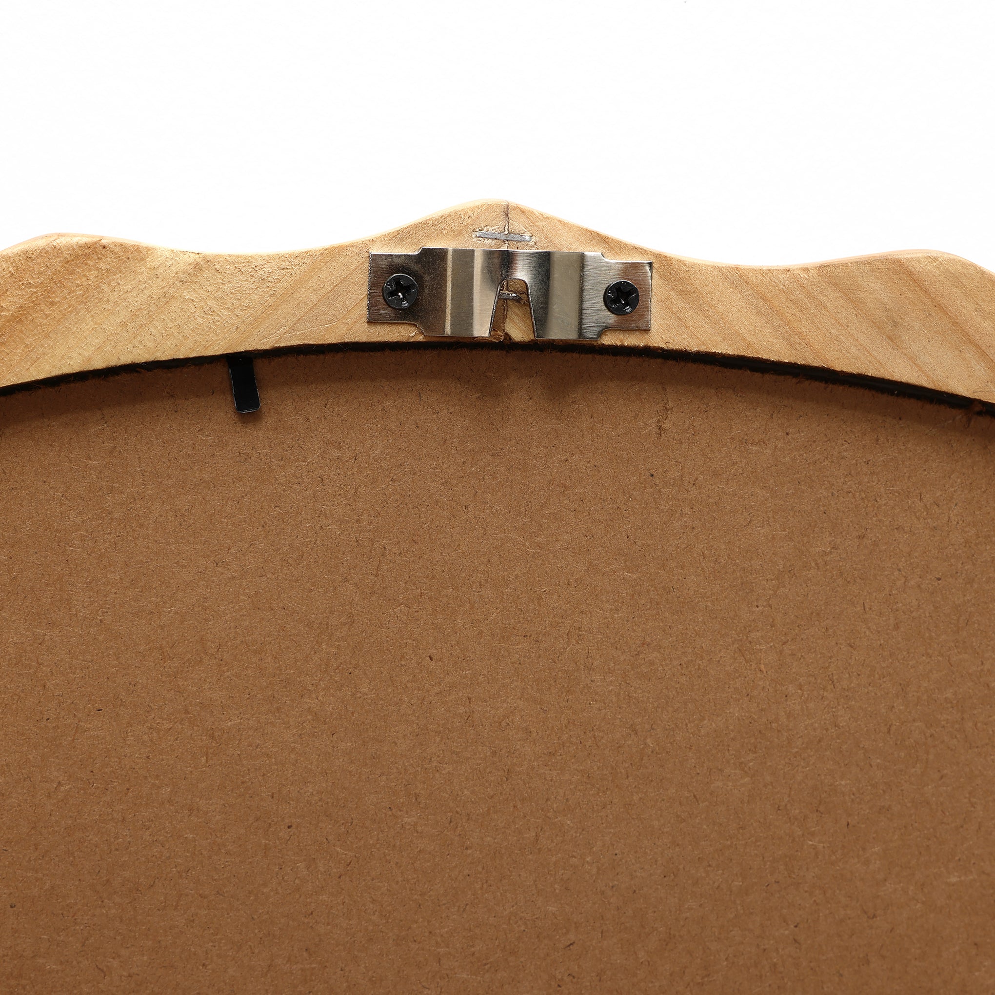 Wandspiegel mit Wellenrahmen aus Holz