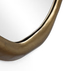 Irreguläre Fluid-Gold Wandspiegel – Deko-Spiegel mit Organic Design für Wohnraum