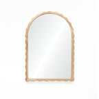 Wandspiegel mit Wellenrahmen aus Holz