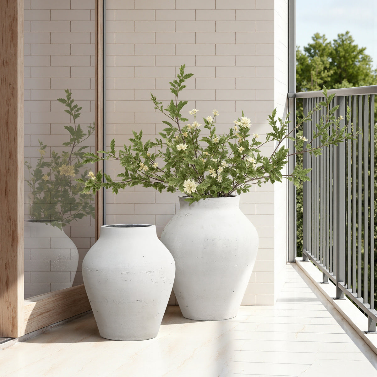 Große Vase Weiß aus Beton, Wabi-Sabi Blumenvase Minimalistisch, Handge – Hometopia