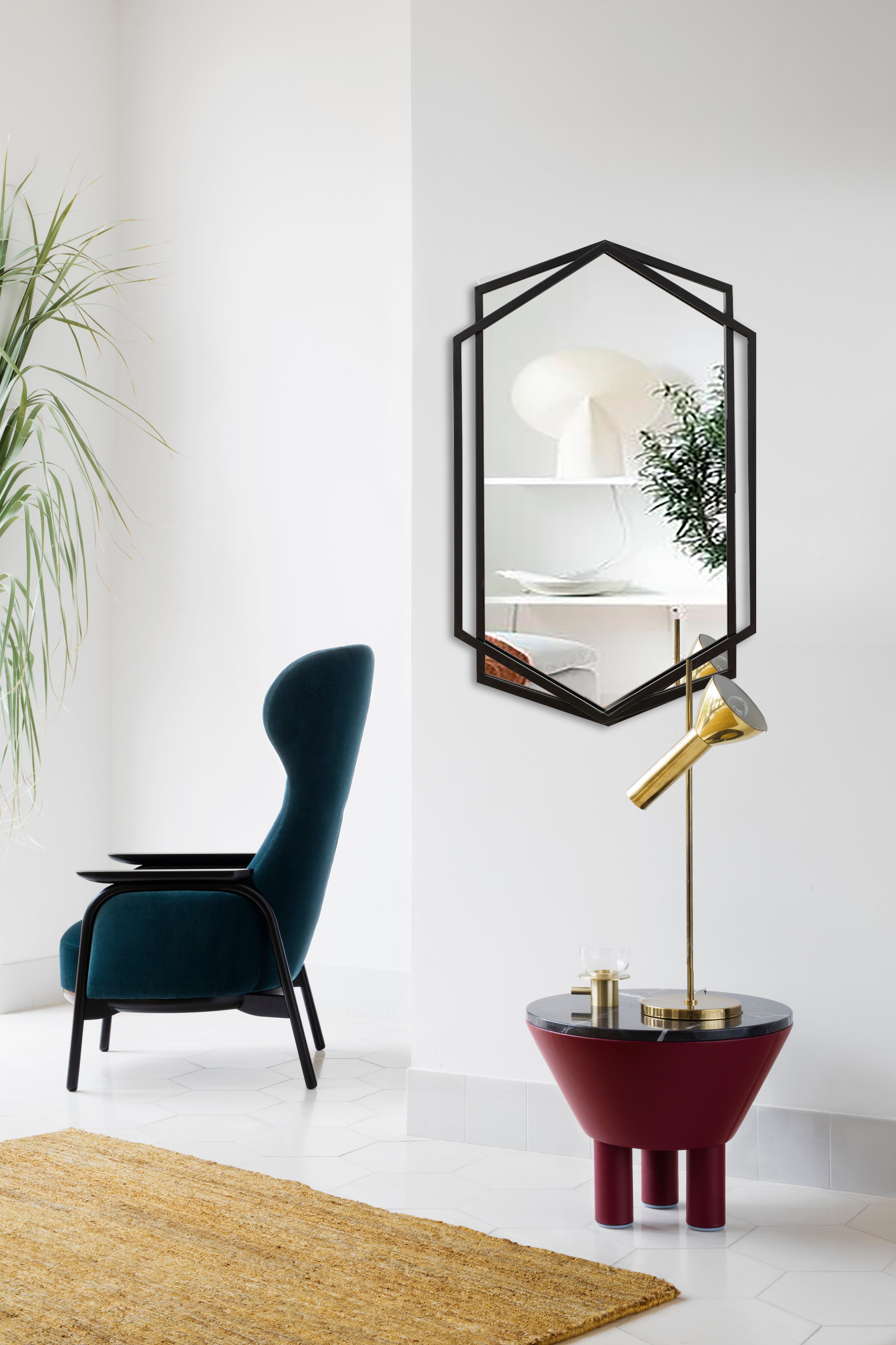 Schwarzer Hexagon Wandspiegel mit Metallrahmen