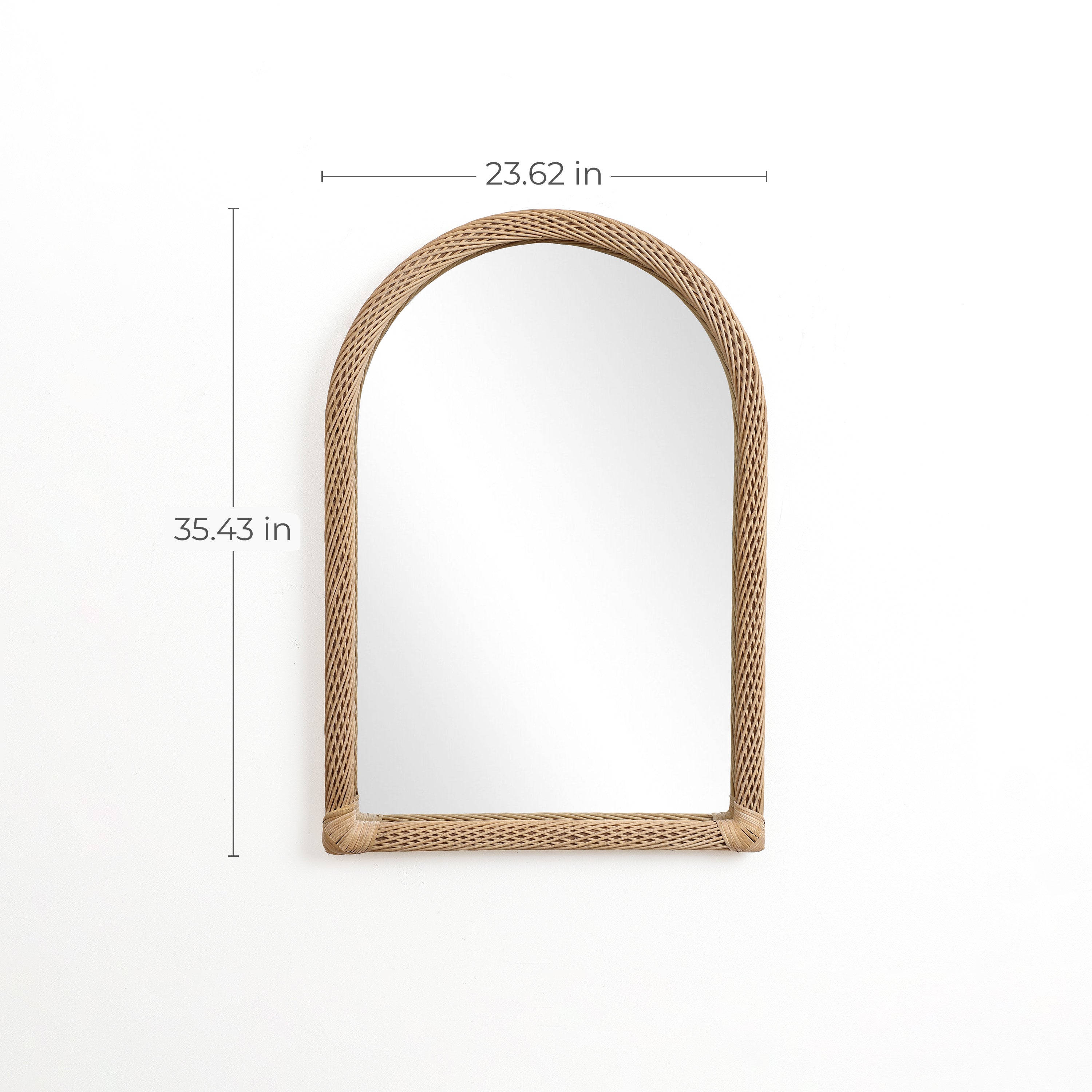Wandspiegel mit Bambusrahmen in Bogenform