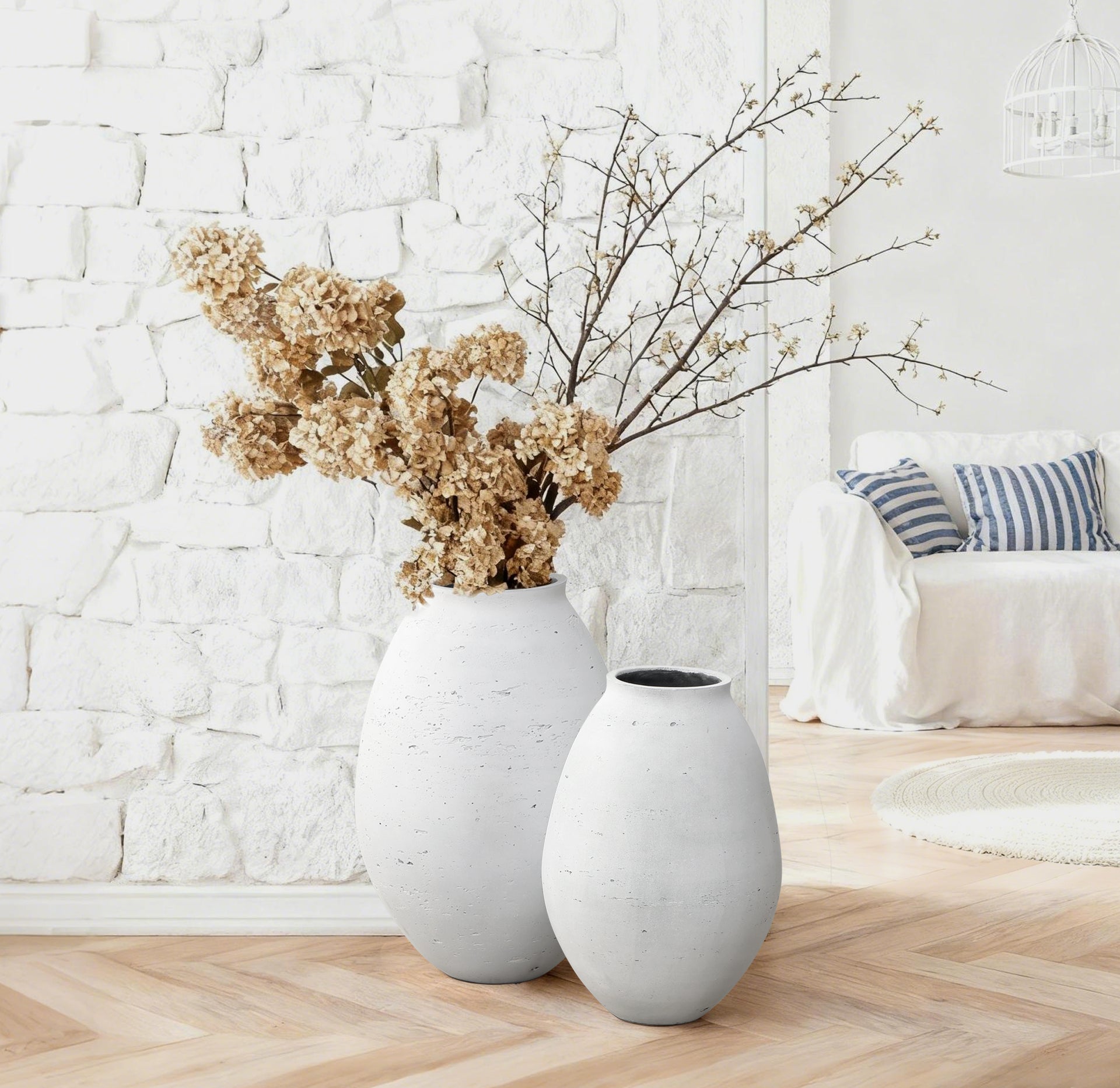 Moderne Blumenvase im Japandi-Stil, Handgefertigte Bodenvase