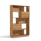 Bücherregal in Holzoptik mit Schrankfächern