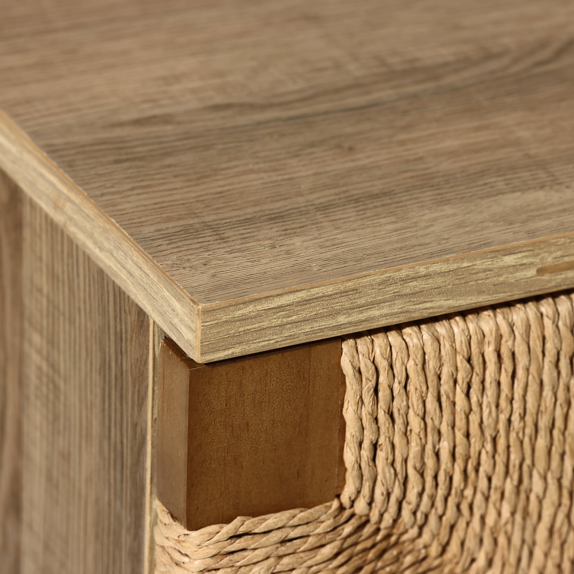 Aufbewahrungsschrank im Vintage-Naturstil –Holzschrank mit 2 Türen und Flecht-Front